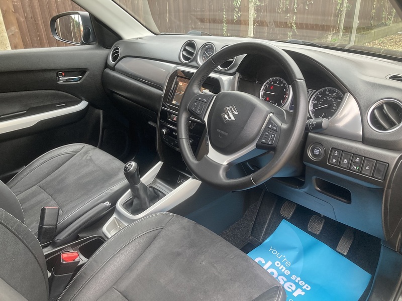 Suzuki Vitara SZ5 - U193