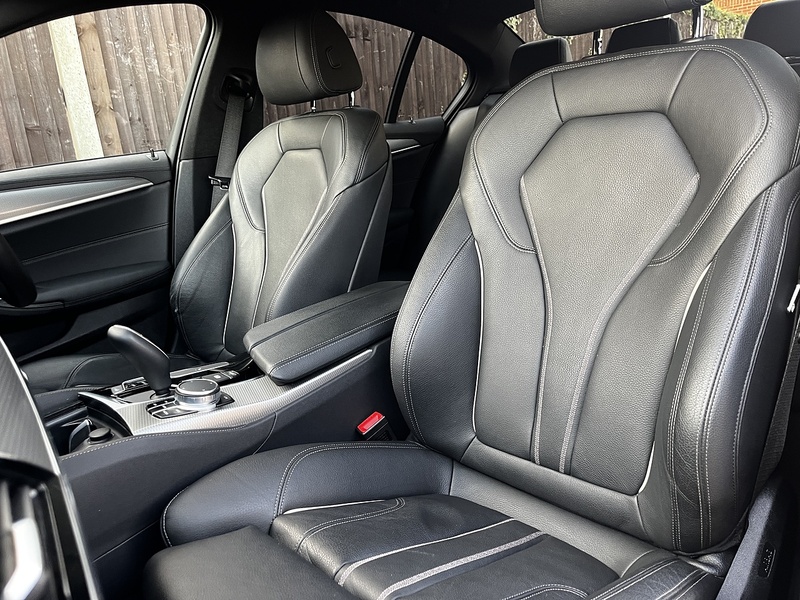 BMW 5 Series 520d MHT M Sport - U197