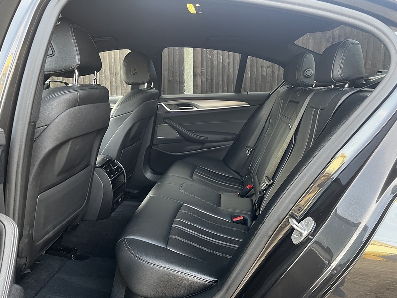 BMW 5 Series 520d MHT M Sport - U197