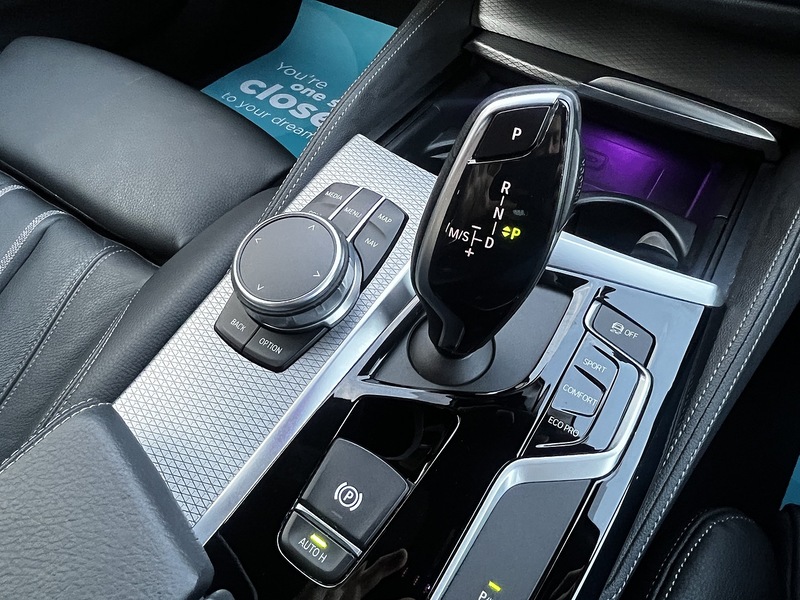 BMW 5 Series 520d MHT M Sport - U197