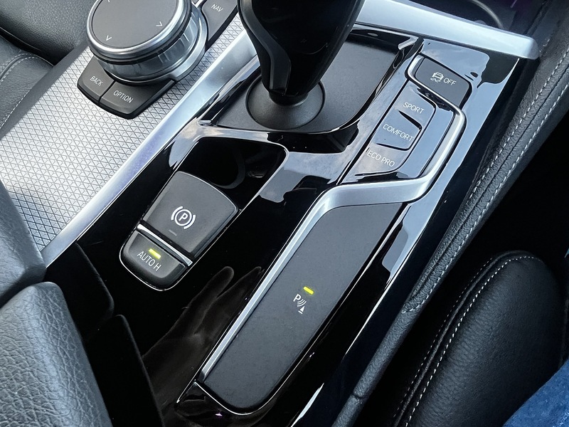 BMW 5 Series 520d MHT M Sport - U197