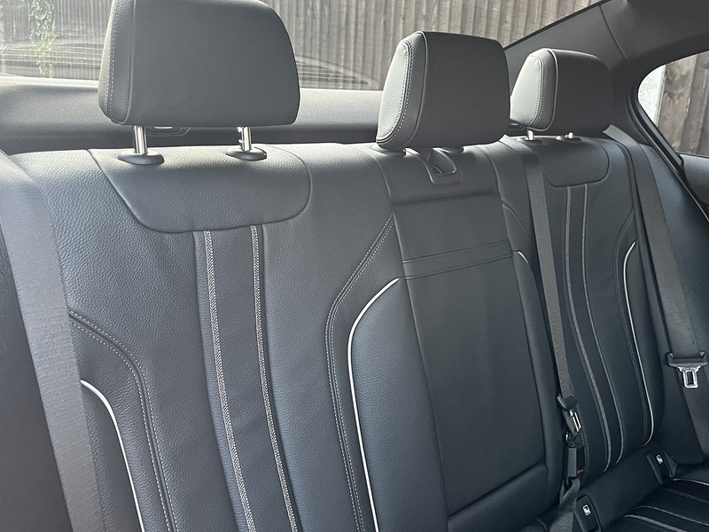 BMW 5 Series 520d MHT M Sport - U197