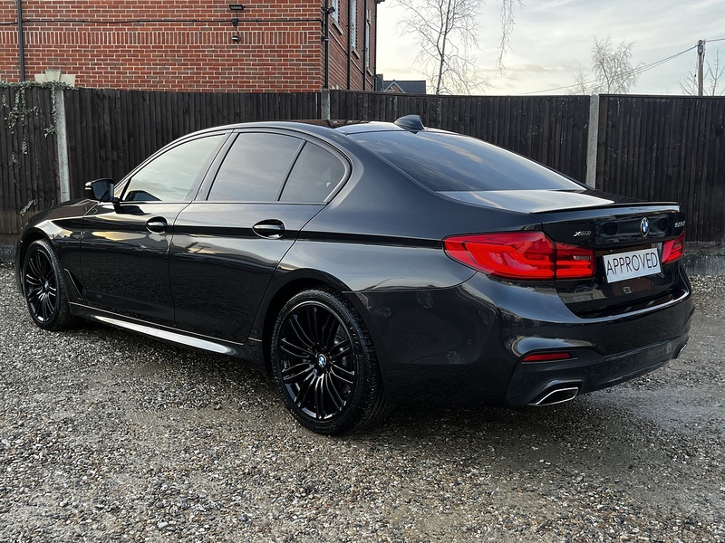BMW 5 Series 520d MHT M Sport - U197