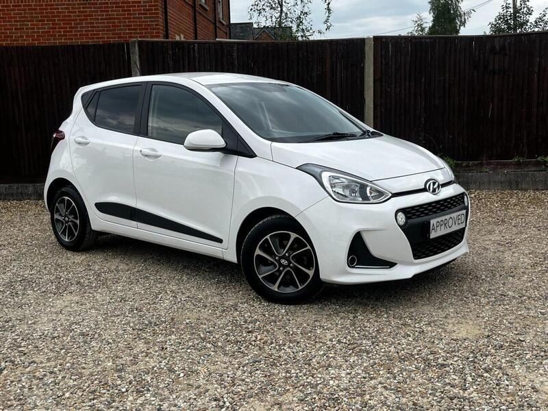 Hyundai i10 PREMIUM - U20