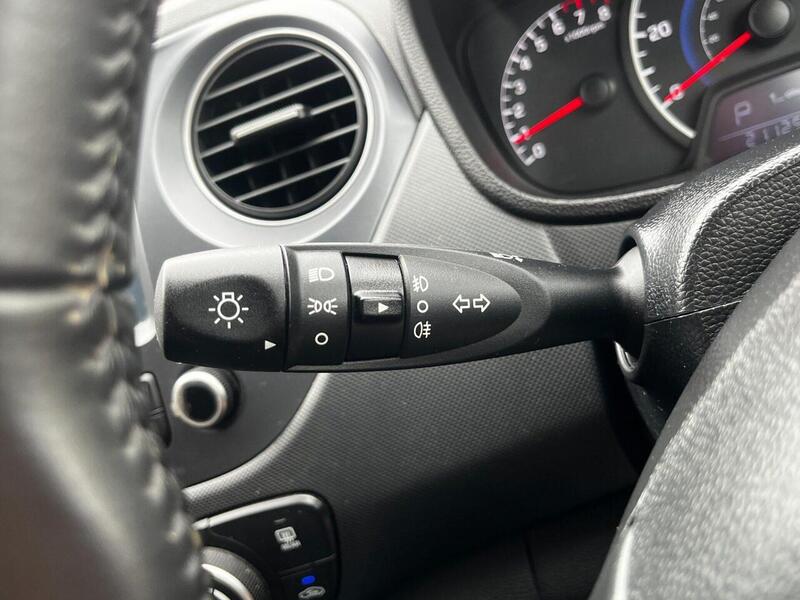 Hyundai i10 PREMIUM - U20