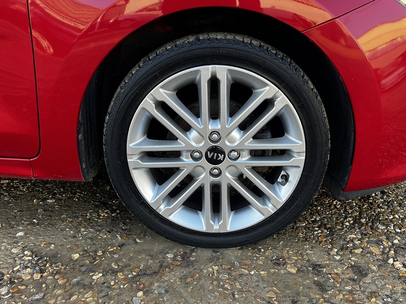 Kia Rio T-GDi First Edition - U204