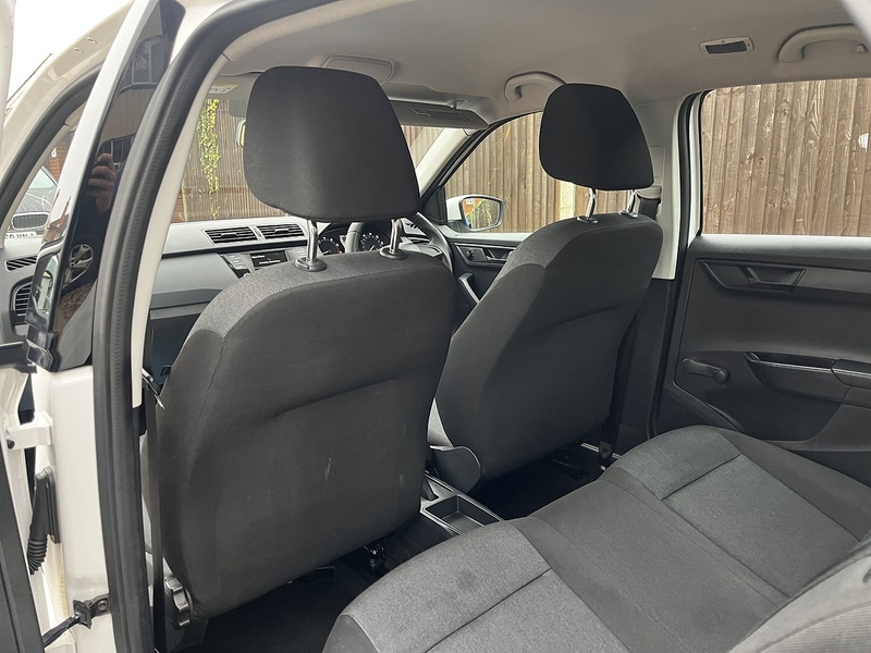 Skoda Fabia S - U208