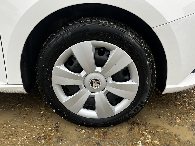 Skoda Fabia S - U208