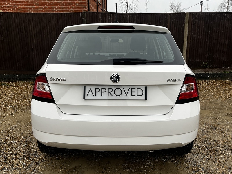 Skoda Fabia S - U208