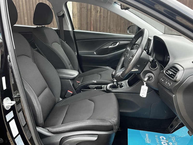 Hyundai i30 T-GDi Blue Drive SE - U209
