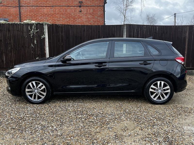 Hyundai i30 T-GDi Blue Drive SE - U209