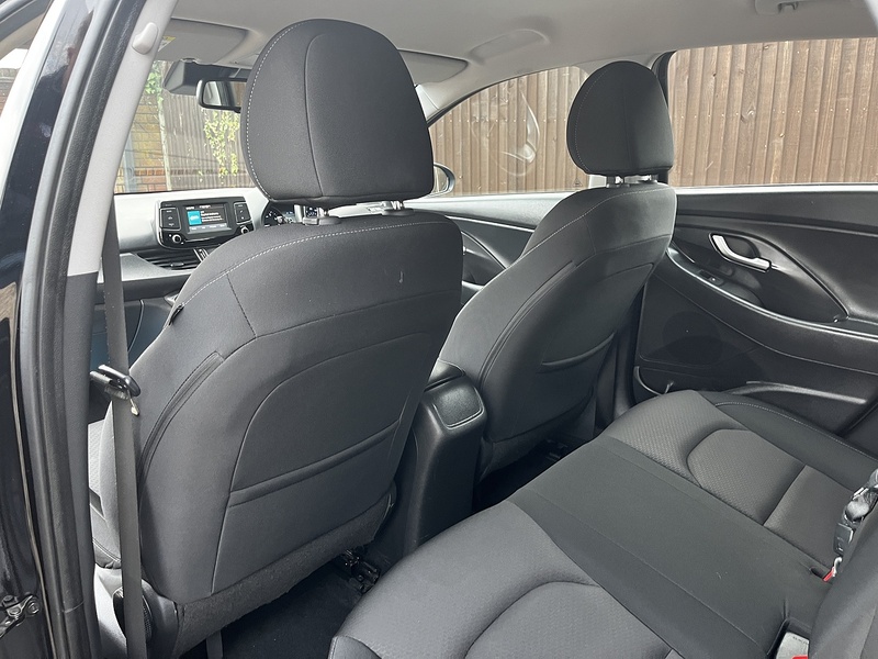 Hyundai i30 T-GDi Blue Drive SE - U209