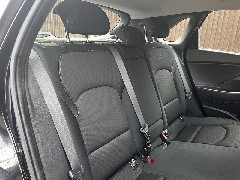 Hyundai i30 T-GDi Blue Drive SE - U209