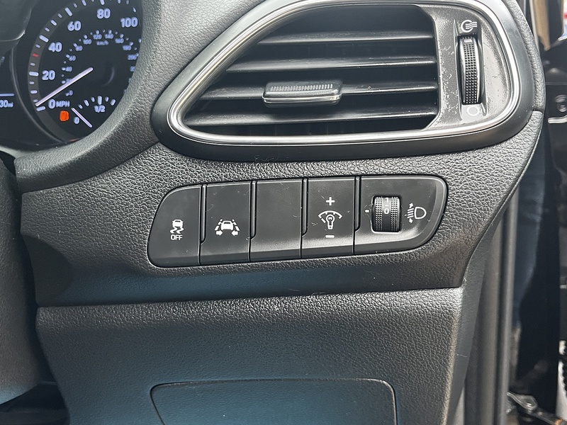 Hyundai i30 T-GDi Blue Drive SE - U209