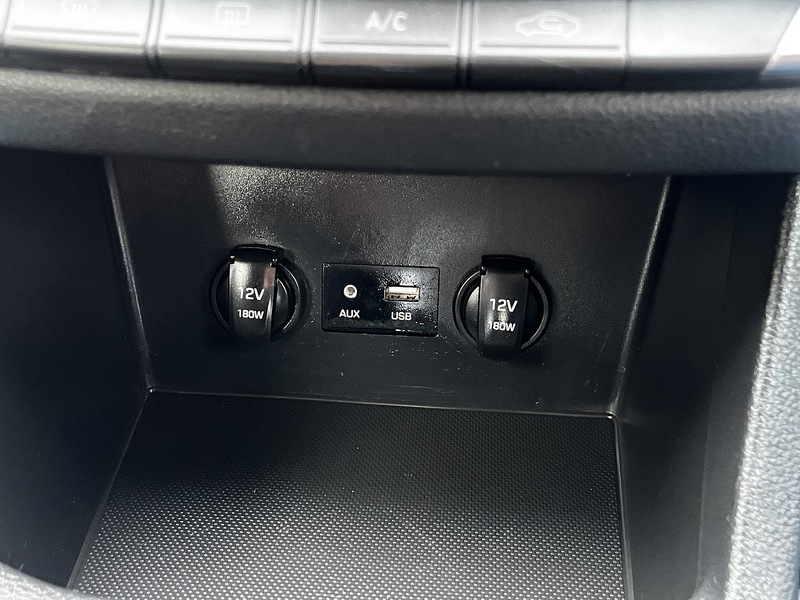 Hyundai i30 T-GDi Blue Drive SE - U209