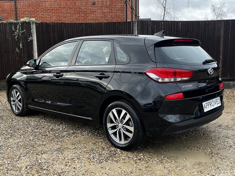 Hyundai i30 T-GDi Blue Drive SE - U209