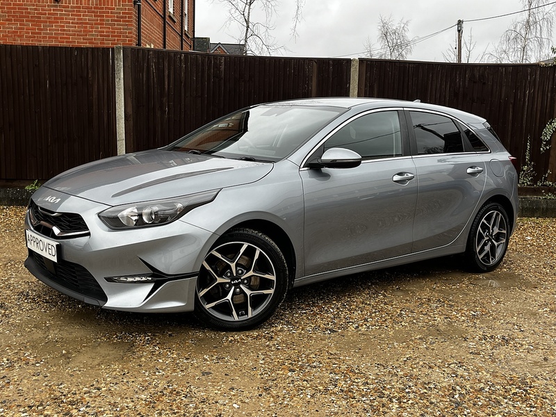 Kia Ceed T-GDi 3 - U210