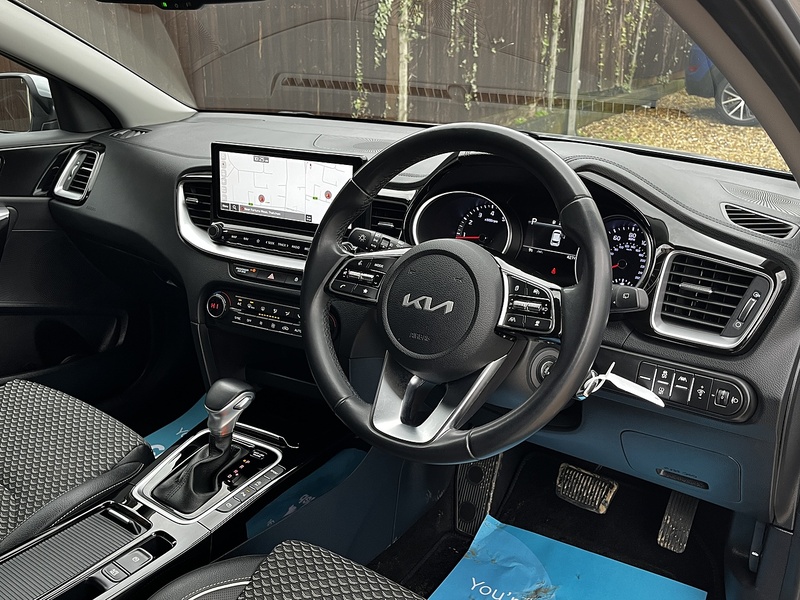 Kia Ceed T-GDi 3 - U210