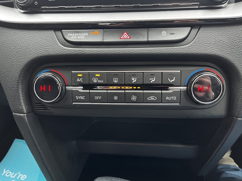 Kia Ceed T-GDi 3 - U210