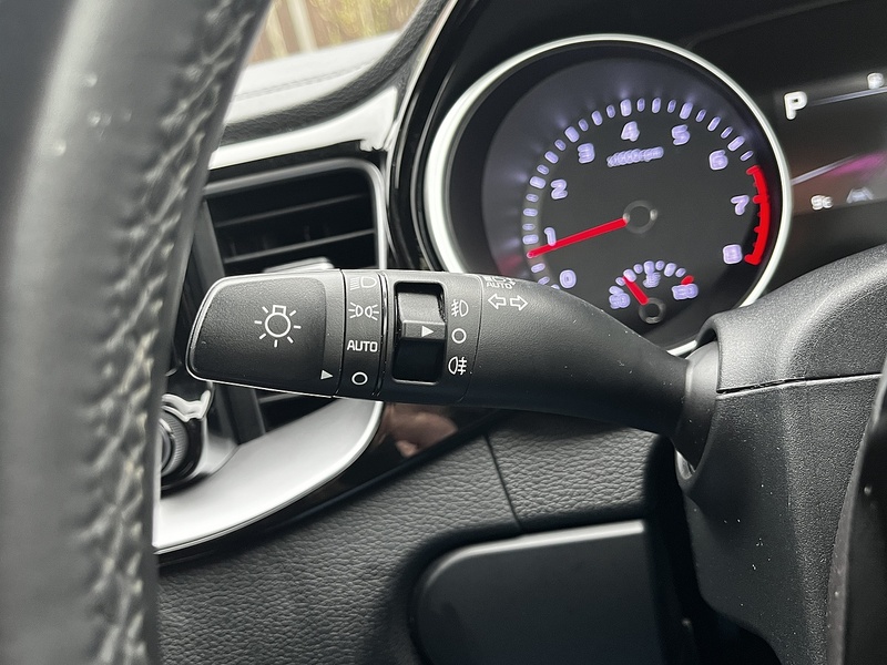 Kia Ceed T-GDi 3 - U210