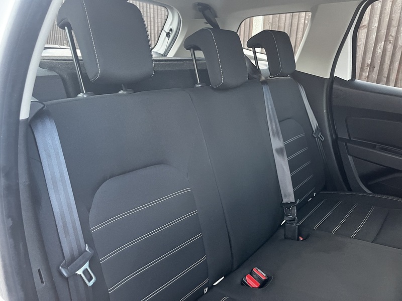 Dacia Duster SCe Prestige - U212