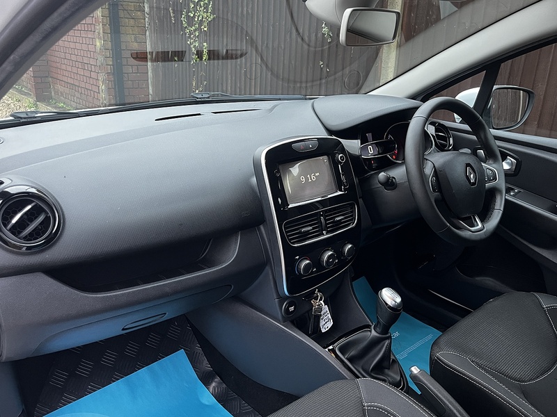 Renault Clio Dynamique Nav - U215