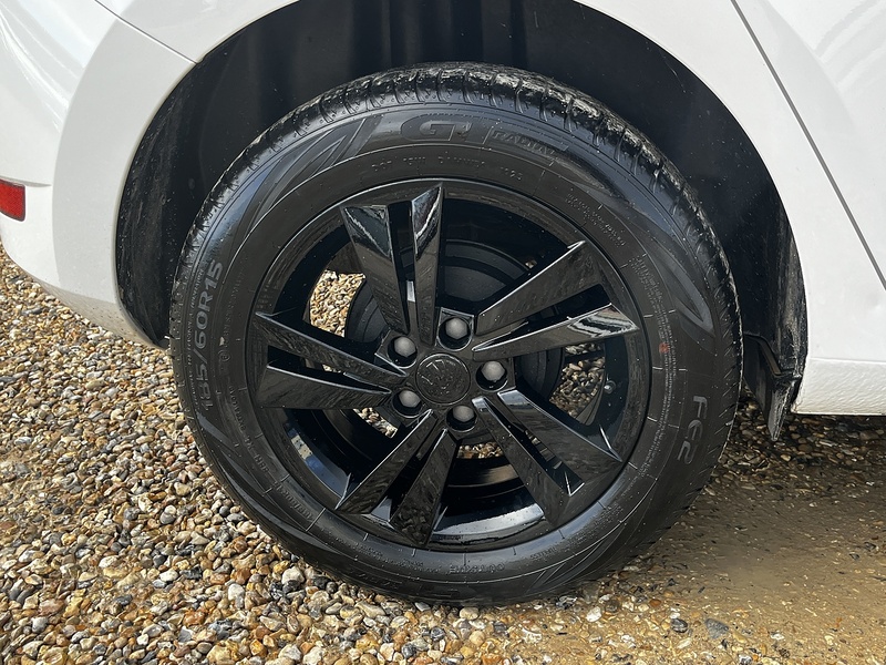 Skoda Fabia TSI SE - U217