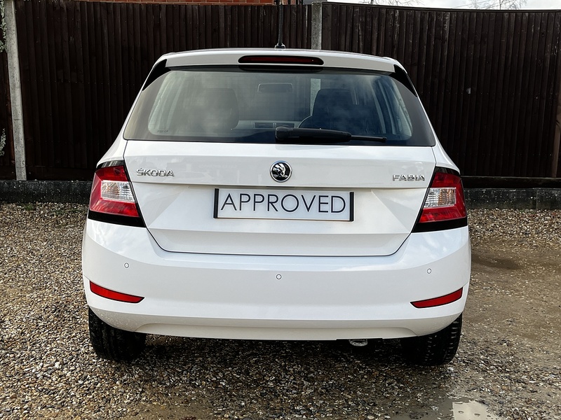 Skoda Fabia TSI SE - U217