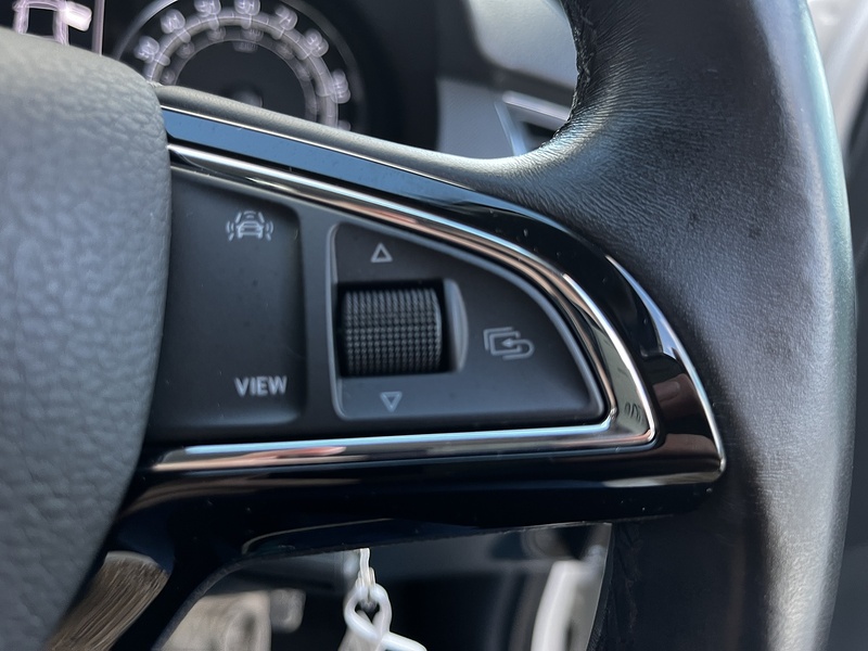 Skoda Fabia TSI SE - U217