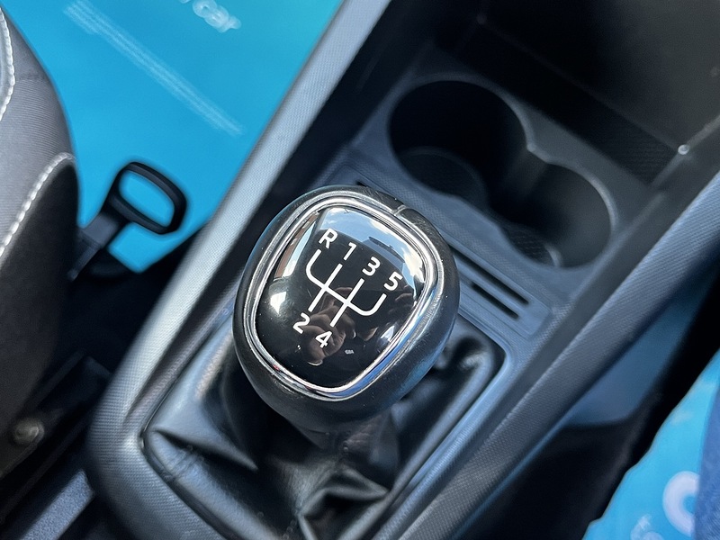 Skoda Fabia TSI SE - U217