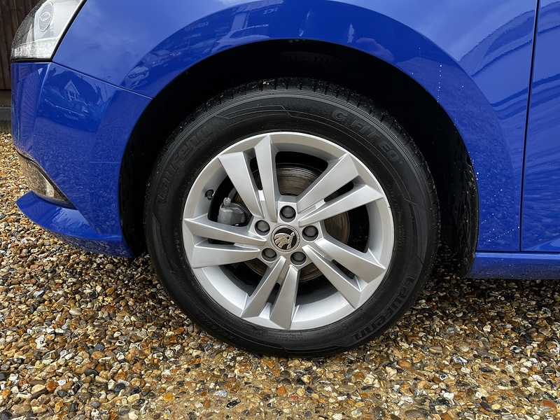 Skoda Fabia TSI SE - U221