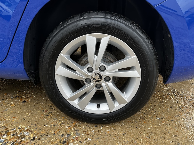 Skoda Fabia TSI SE - U221