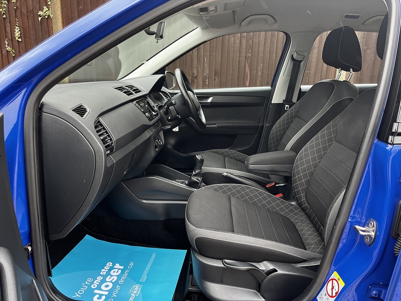 Skoda Fabia TSI SE - U221