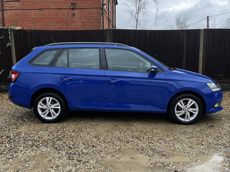 Skoda Fabia TSI SE - U221