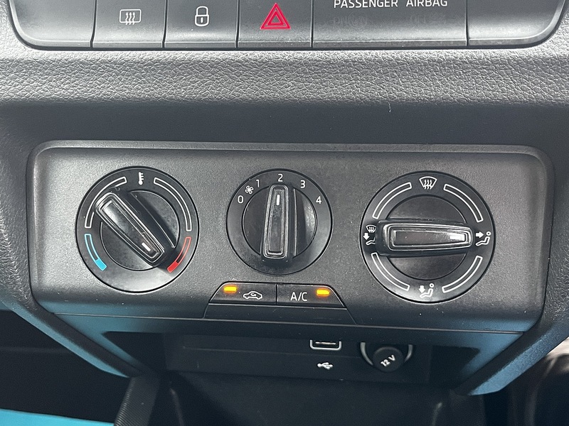 Skoda Fabia TSI SE - U221