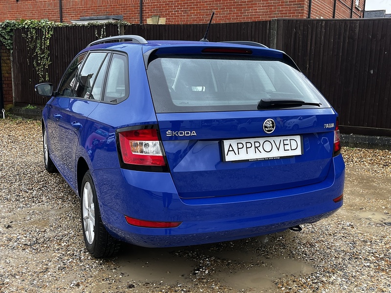 Skoda Fabia TSI SE - U221