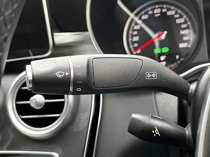 Mercedes-Benz C Class C250d AMG Line - U224