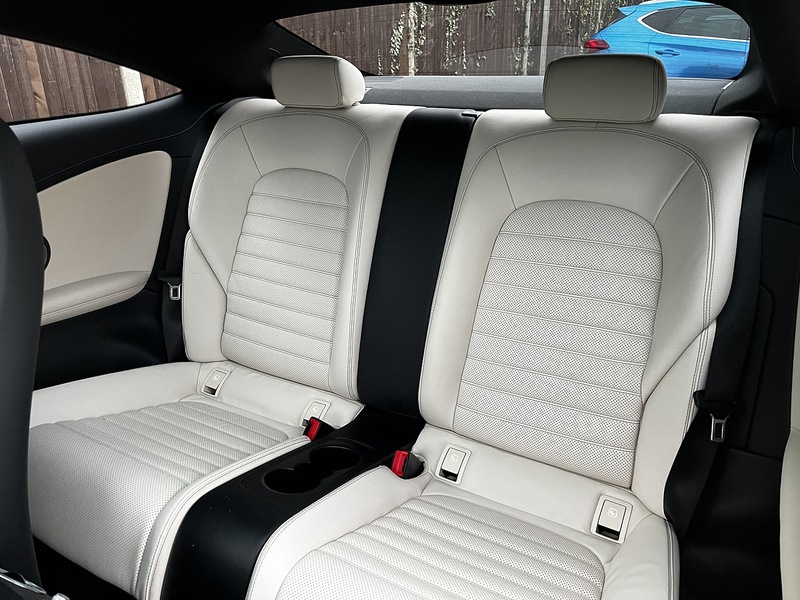 Mercedes-Benz C Class C250d AMG Line - U224