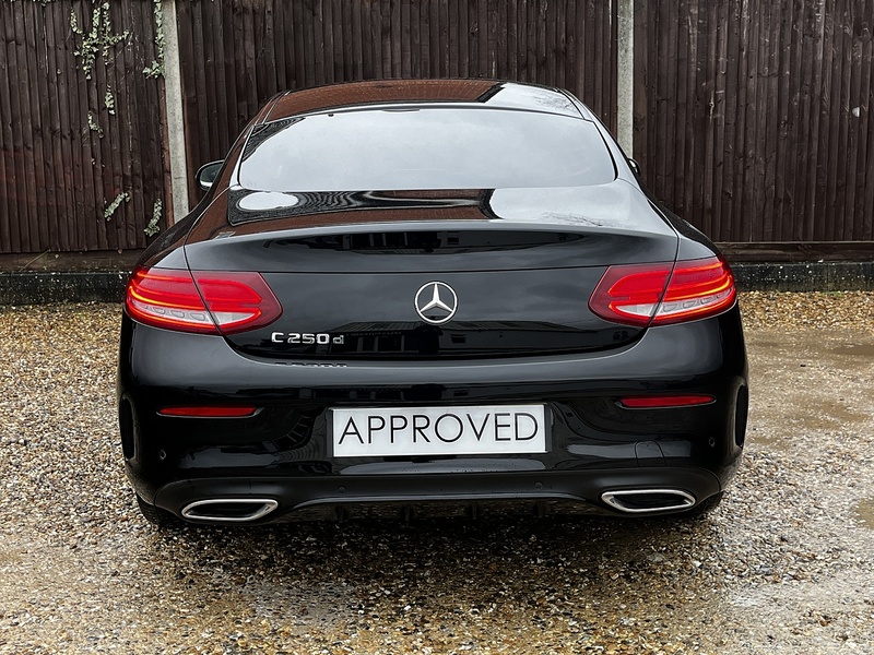 Mercedes-Benz C Class C250d AMG Line - U224