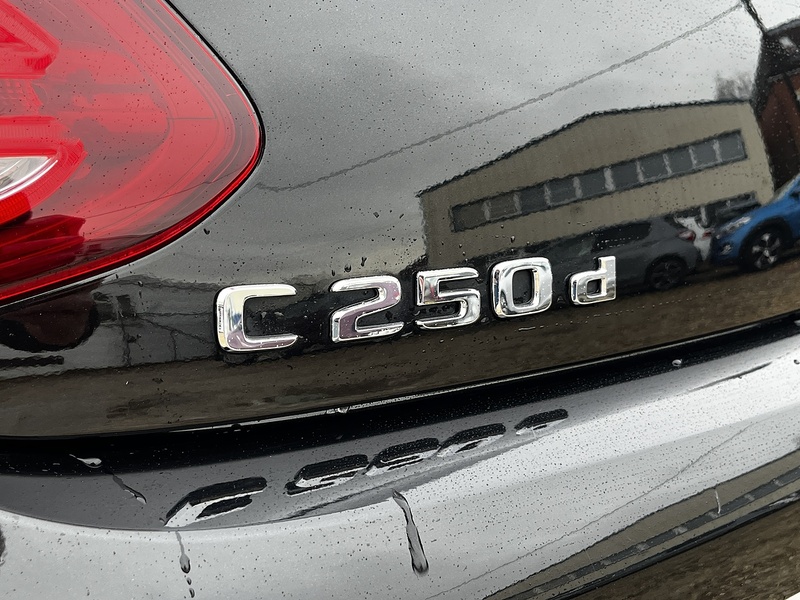 Mercedes-Benz C Class C250d AMG Line - U224