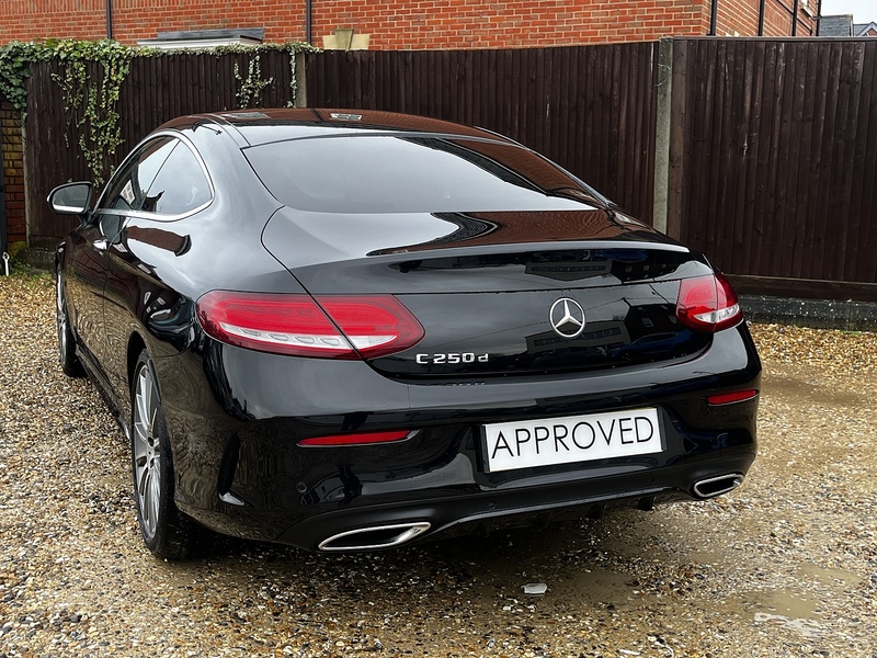 Mercedes-Benz C Class C250d AMG Line - U224