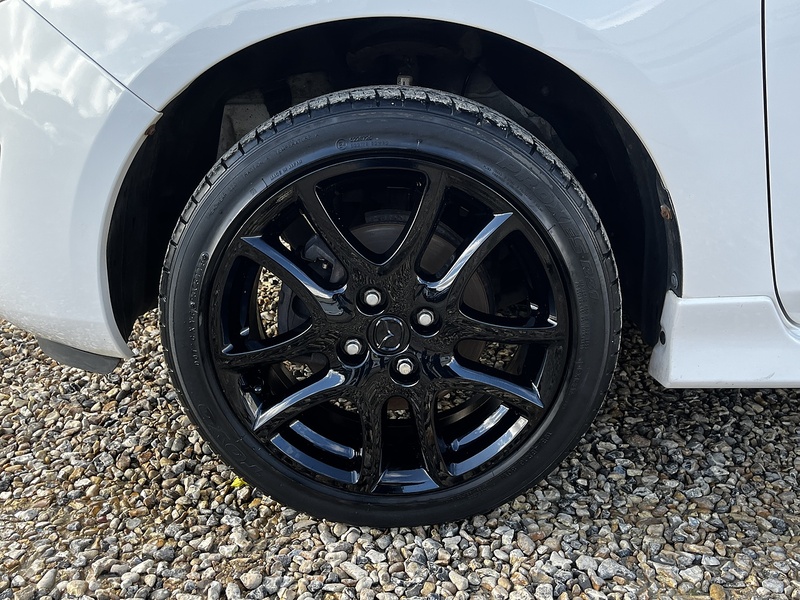 Mazda Mazda2 Tamura - U226