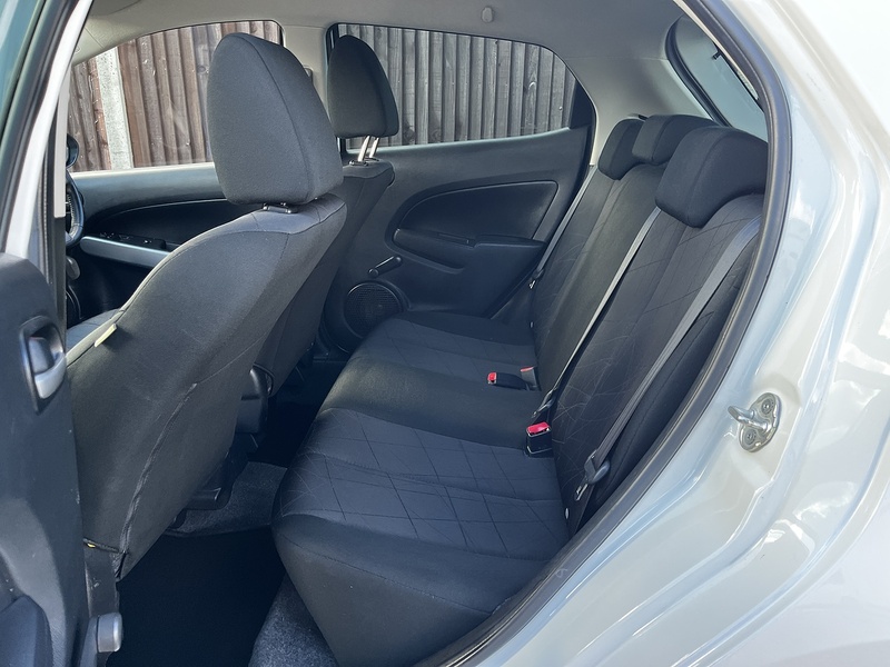 Mazda Mazda2 Tamura - U226