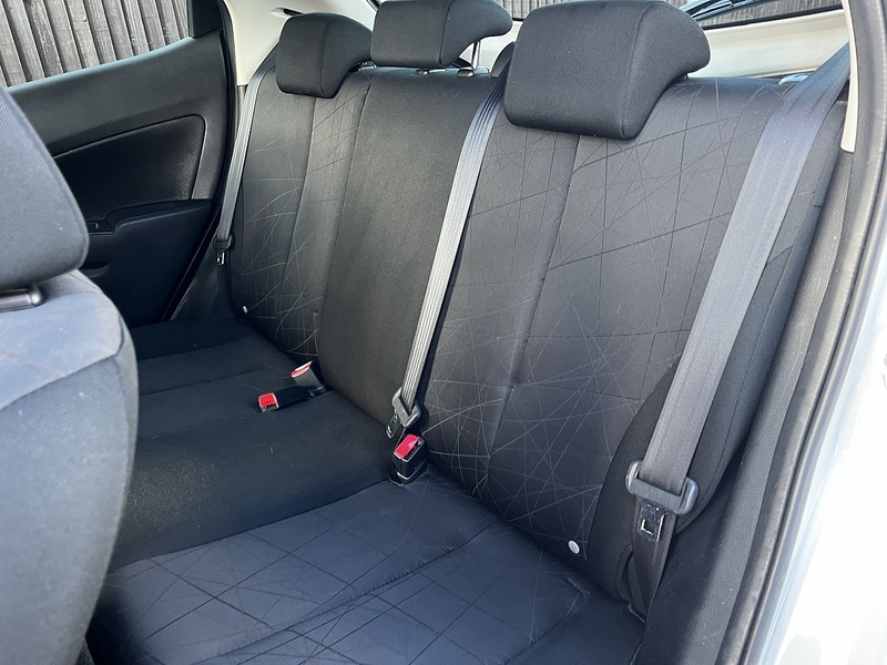 Mazda Mazda2 Tamura - U226