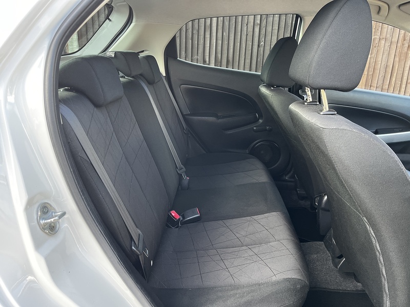 Mazda Mazda2 Tamura - U226