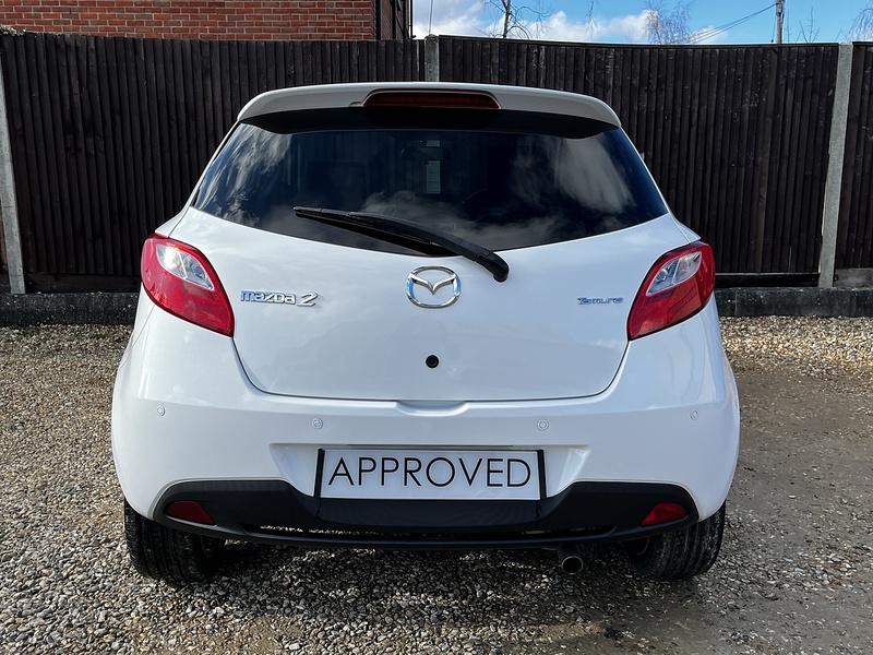 Mazda Mazda2 Tamura - U226