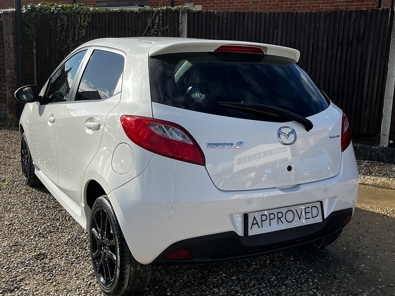 Mazda Mazda2 Tamura - U226