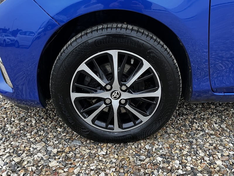 Toyota Yaris VVT-h Icon Tech - U227