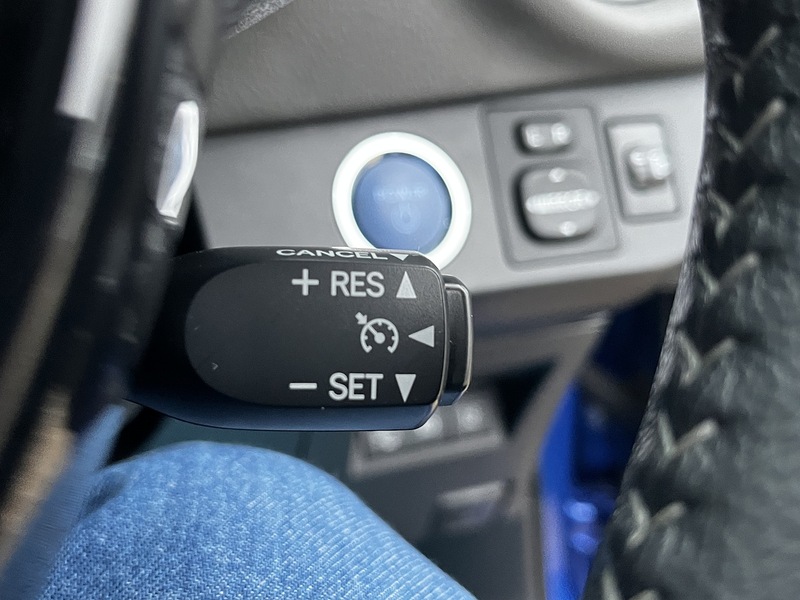 Toyota Yaris VVT-h Icon Tech - U227