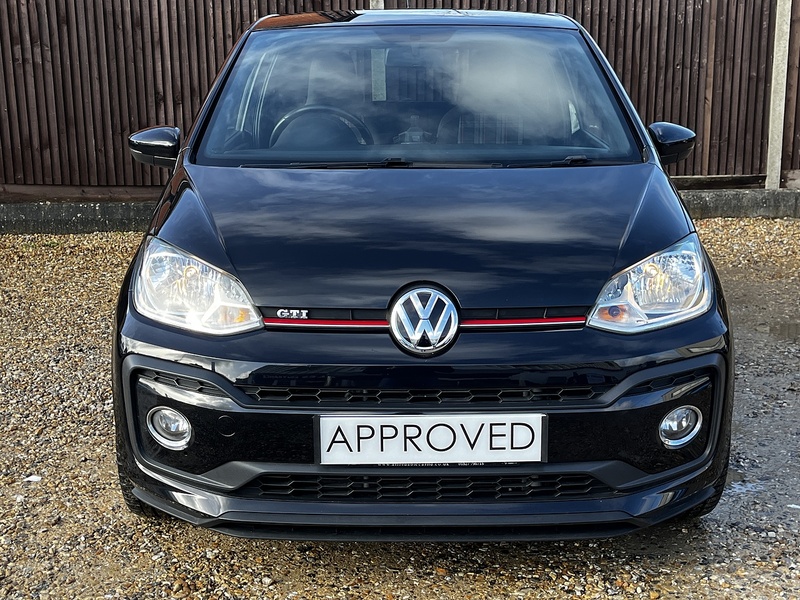 Volkswagen up! up! GTI - U230